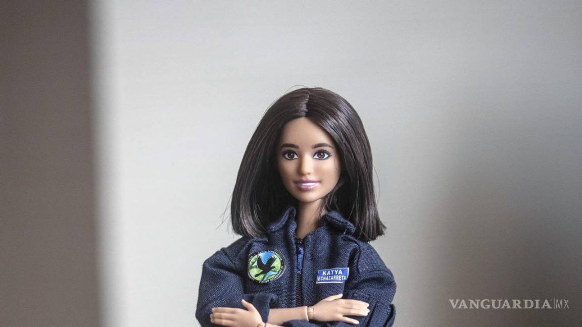 $!La muñeca Barbie que representa a la mexicana Katya Echazarreta.