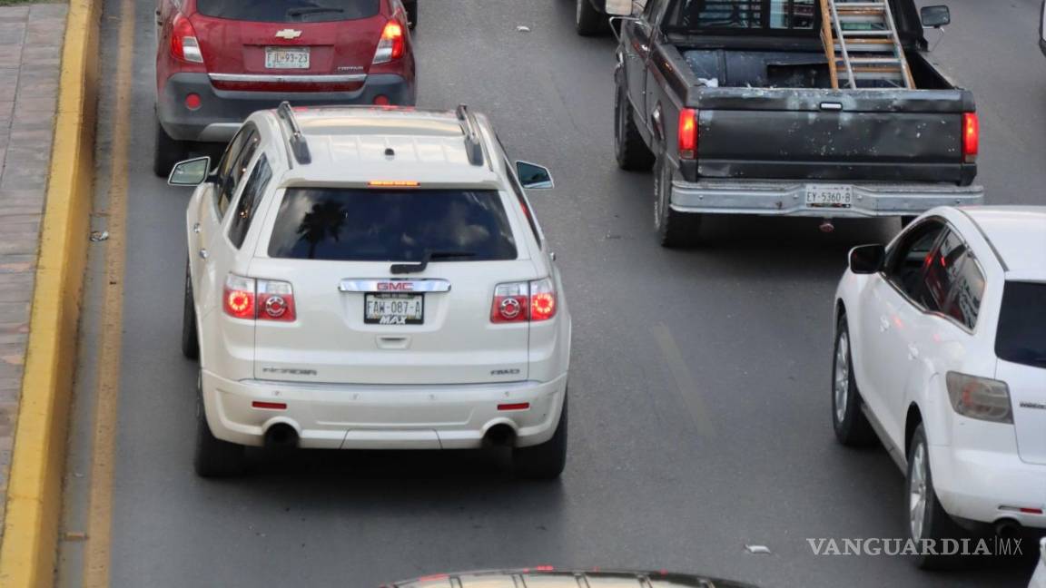 Vialidades, rebasadas a cualquier hora del día