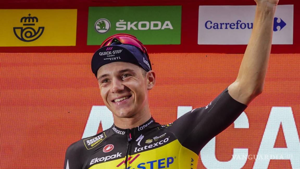 Remco Evenepoel mantiene el liderato de la Vuelta a España