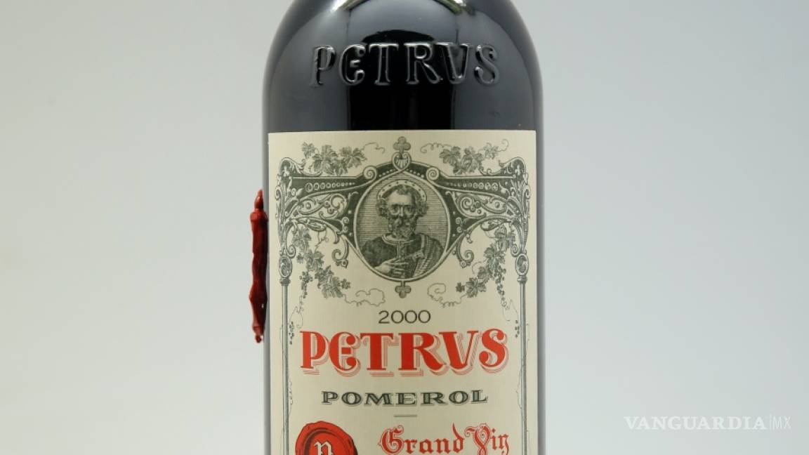 Subastarán botella del vino Pétrus 2000 que pasó un año en el espacio
