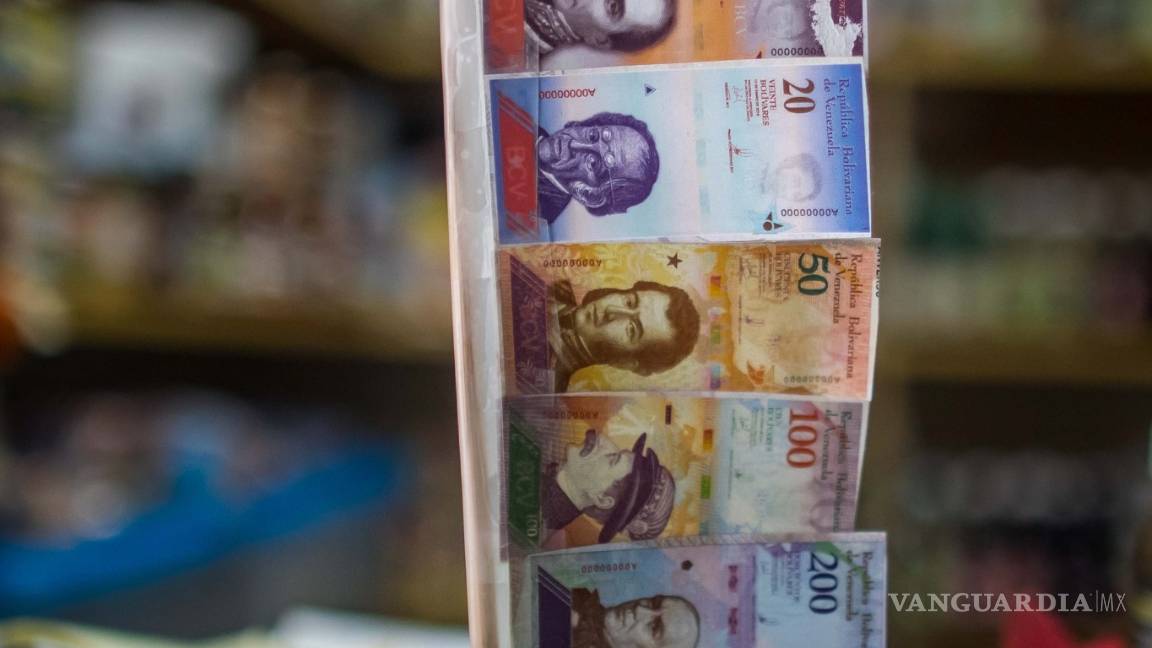 $!Ancla Maduro la economía venezolana a la polémica criptomoneda Petro
