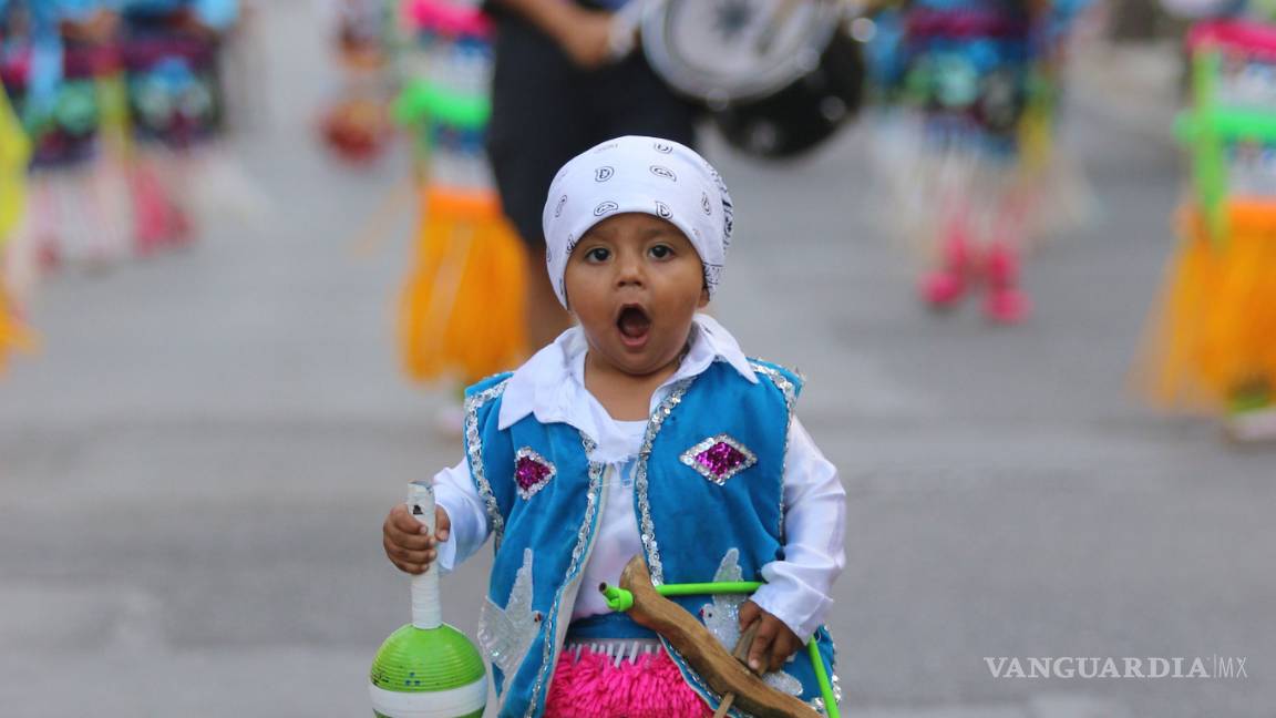 $!Fiesta de ritmo y color: Matlachinada de Coahuila