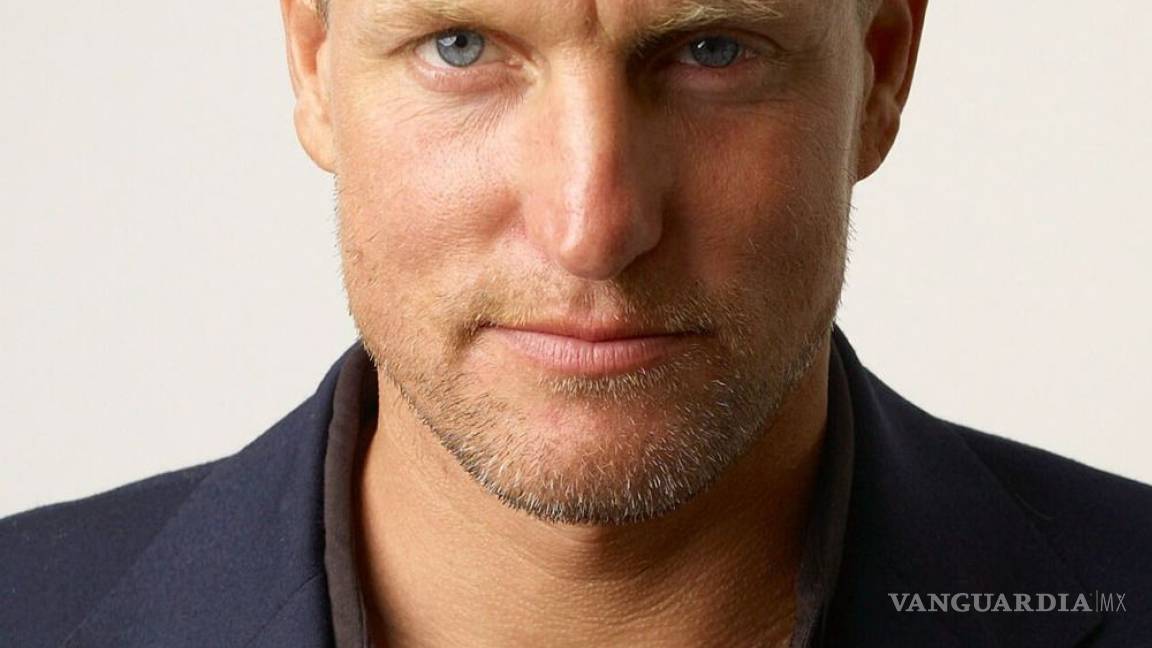 Woody Harrelson flota en Italia