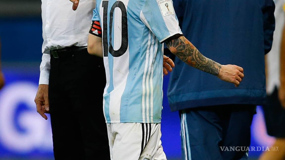 $!Estos son los 8 entrenadores de Lionel Messi en la albiceleste