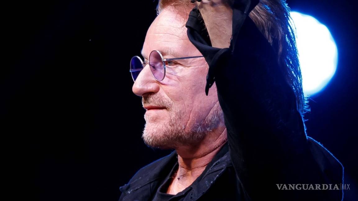 $!Bono dice que el narcotráfico es "una carga muy injusta para México”