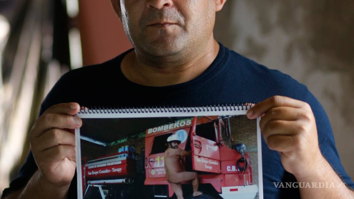 $!Para recaudar fondos, bomberos posan desnudos en Paraguay