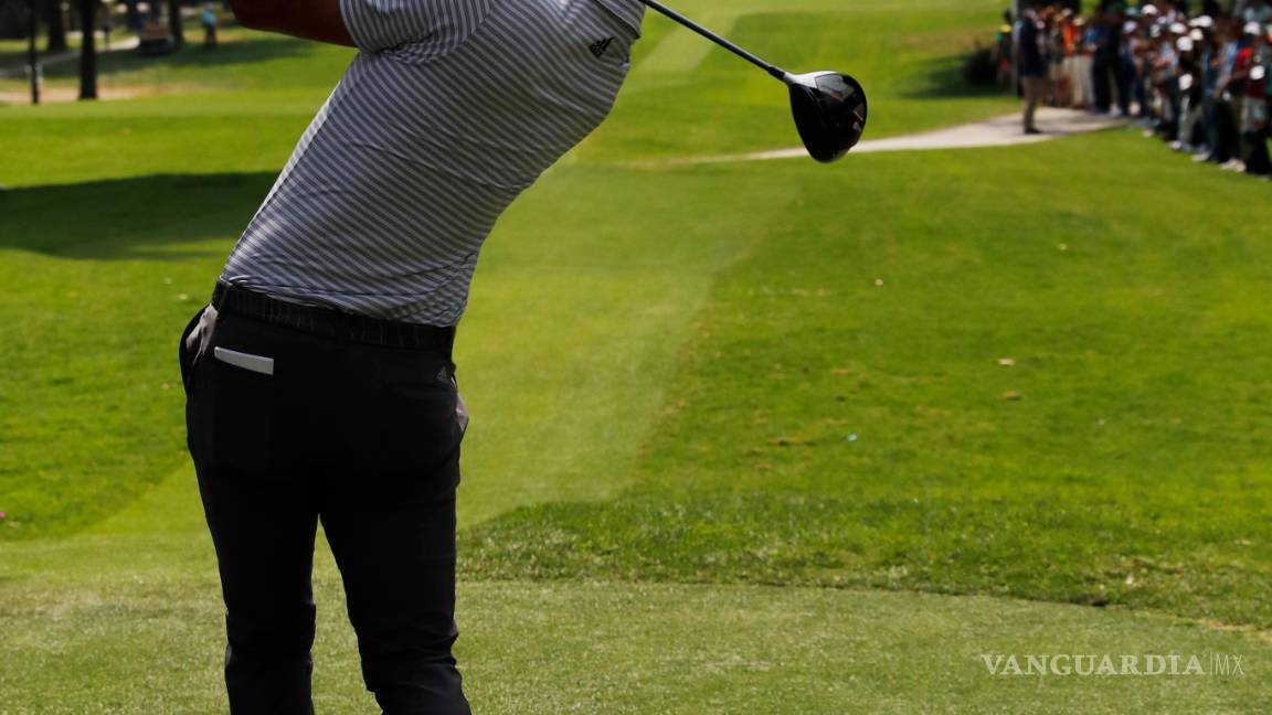 $!Dustin Johnson se pone cuatro golpes arriba de Rory McIlroy y sigue siendo líder en el WGC México