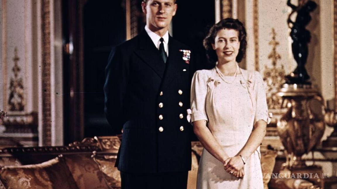 $!La vida de la Reina Isabel II en 20 icónicas fotografías