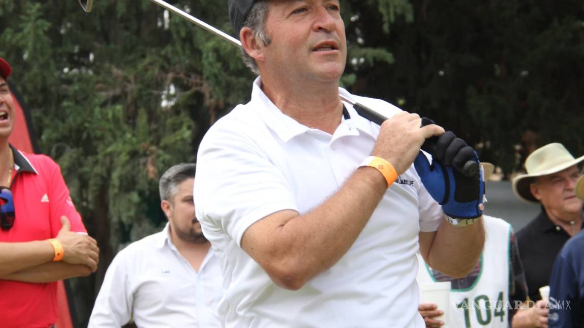 $!Reconocen labor de Héctor López en el Anual de Parras