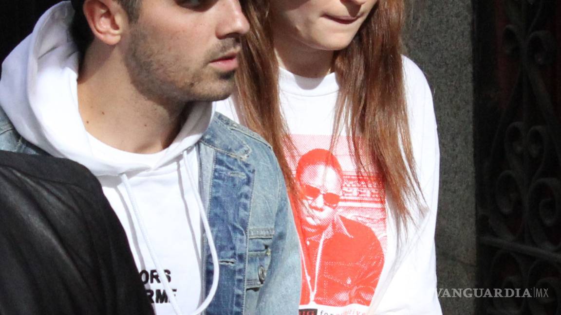 $!Joe Jonas y Sophie Turner son captados en Madrid luego de anunciar su compromiso