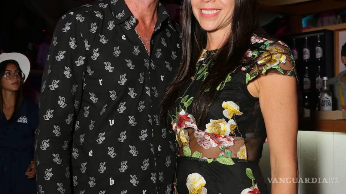 $!Este es el hombre con el que Paola Rojas olvida a Zague