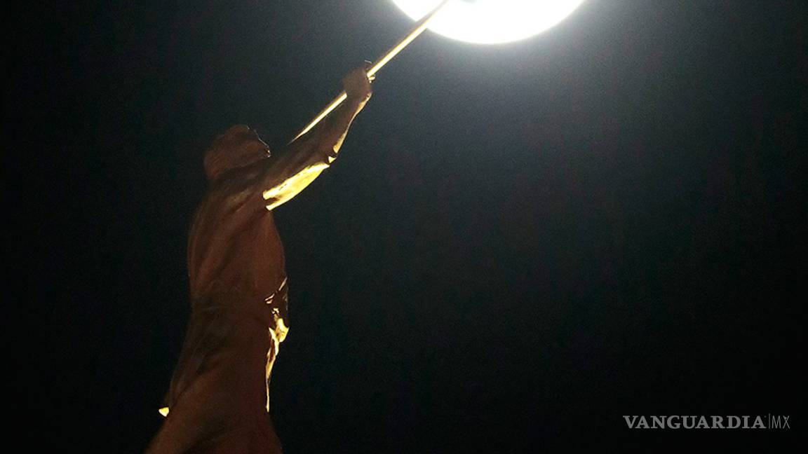 $!Así luce la 'Súper Luna' en el mundo, las primeras fotos