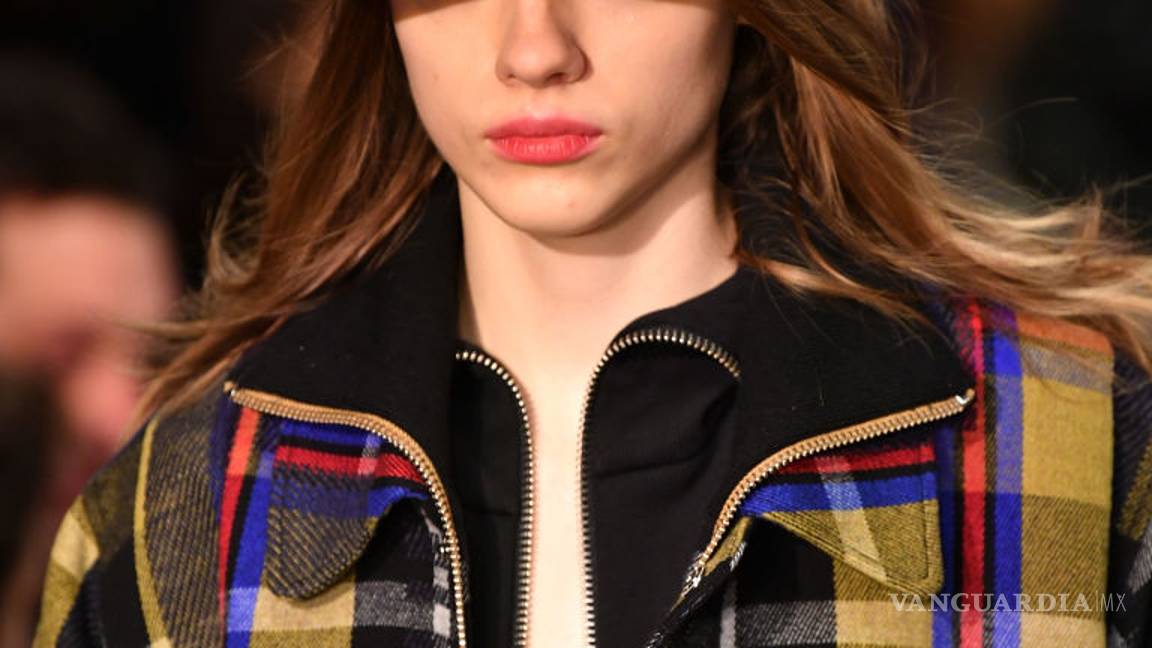 $!Protestas contra Trump llegan a las pasarelas