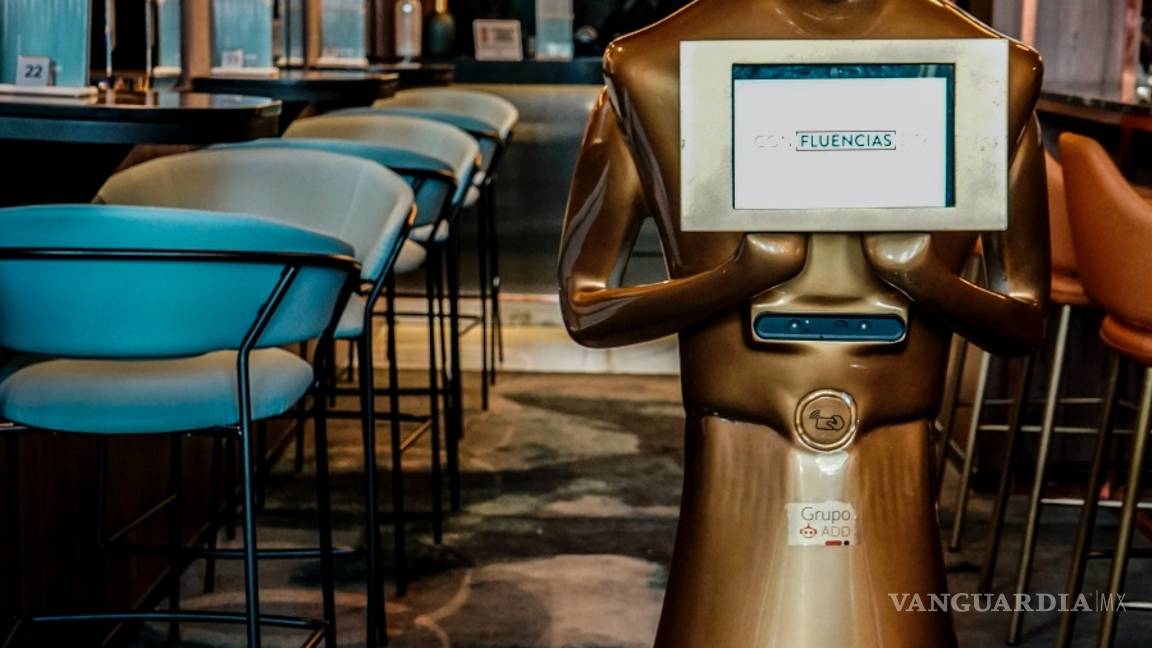 $!Robots, héroes anónimos en los hospitales contra la batalla contra el COVID-19