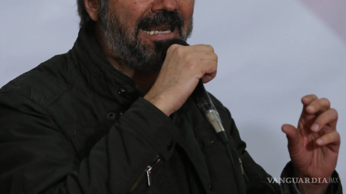 $!María de Jesús Patricio va contra los "muros internos" que existen en el país: Villoro