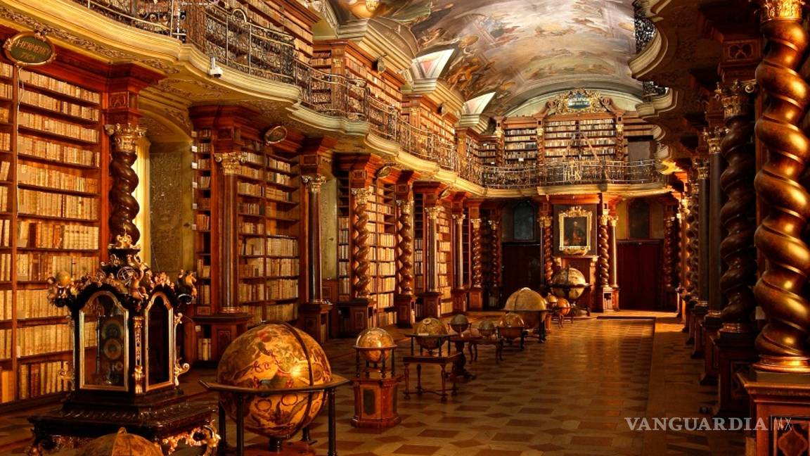 $!Biblioteca Klementinum en Praga es considerada la más bella del mundo