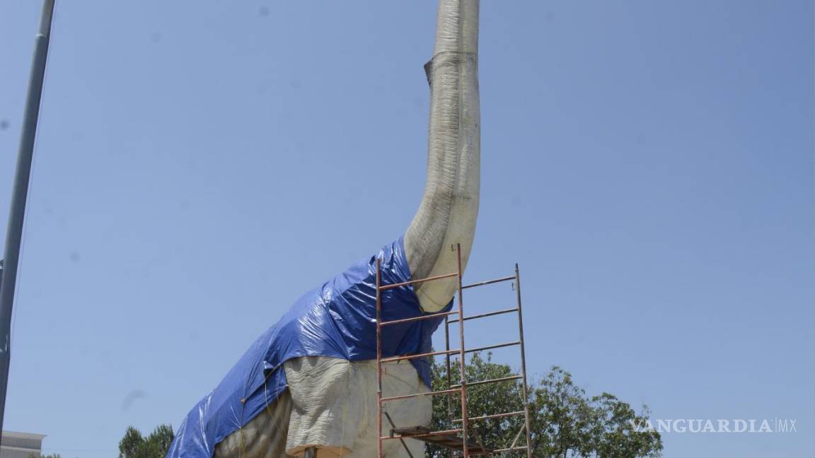 $!Saurópodo será robotizado y es una de las máximas atracciones del parque temático de la Alameda de Ramos Arizpe.