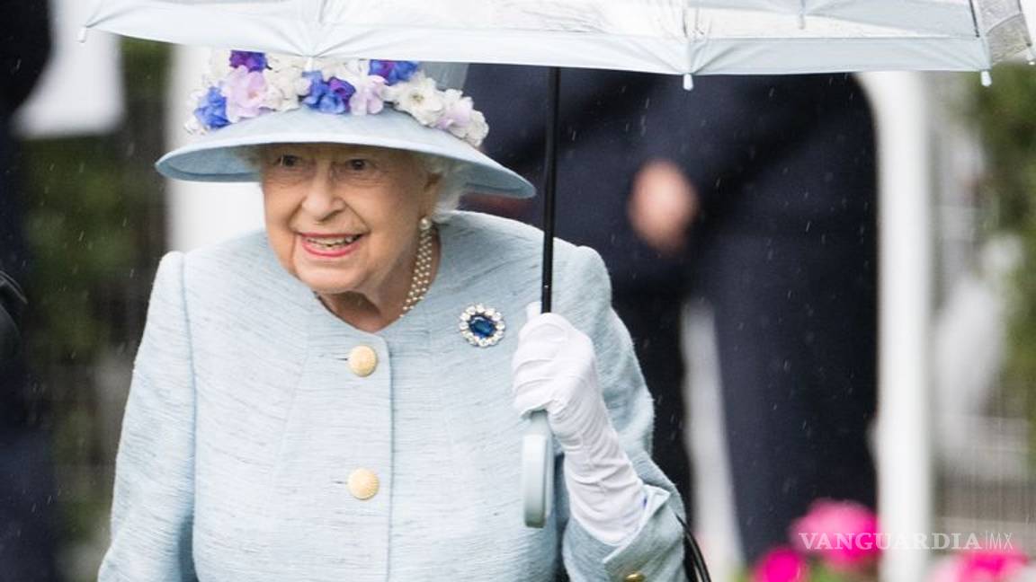 $!La vida de la Reina Isabel II en 20 icónicas fotografías