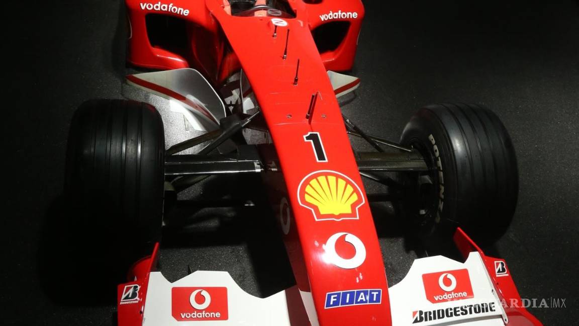 $!A cinco años del accidente, el Museo Ferrari abre la exhibición "Michael 50"