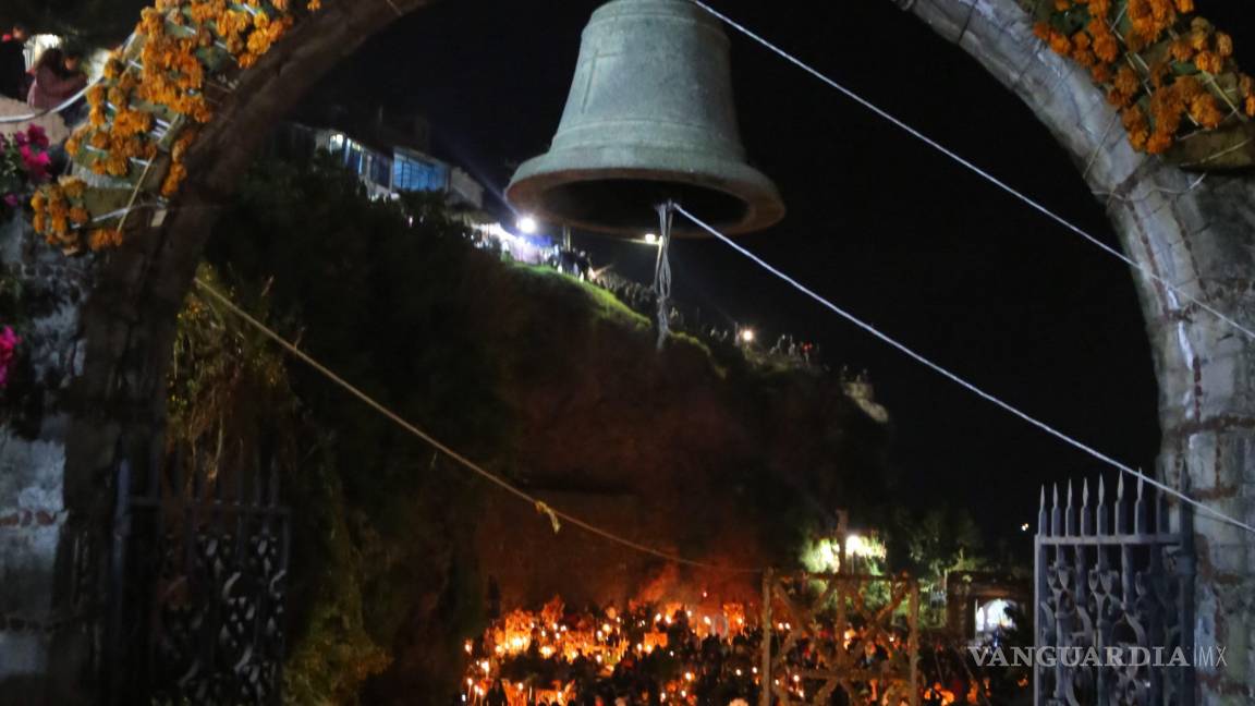 $!Janitzio celebra a sus muertos (Fotogalería)