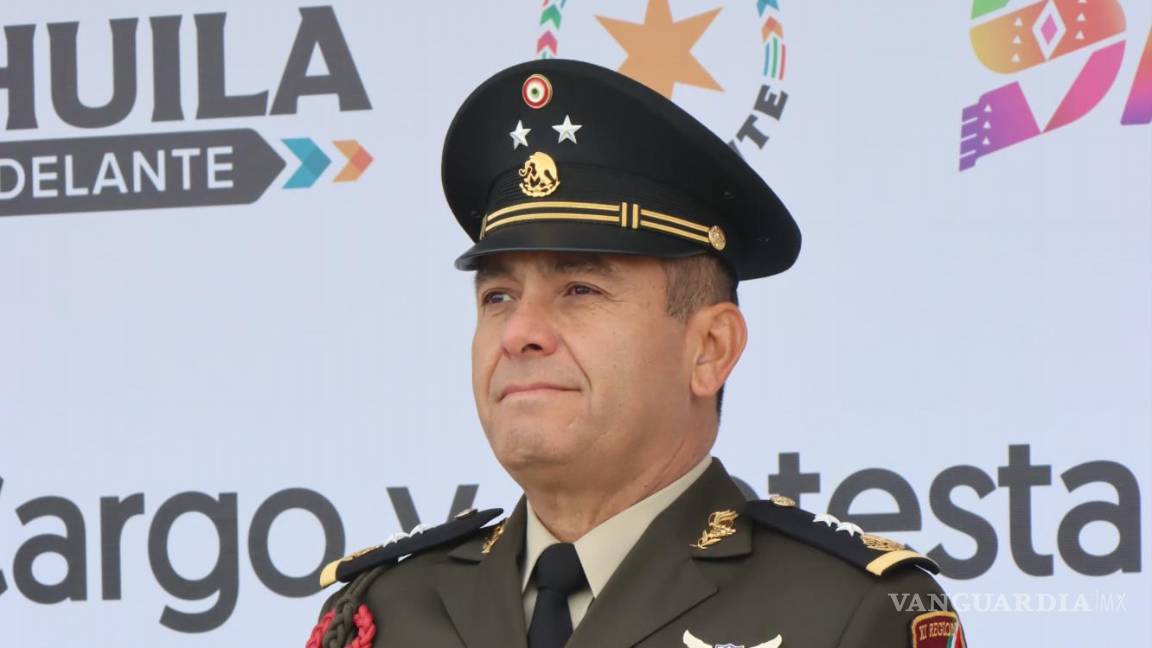 $!Adame Cabrera, quien cuenta con una destacada carrera académica y profesional, asume oficialmente el mando de la sexta zona militar en Coahuila.