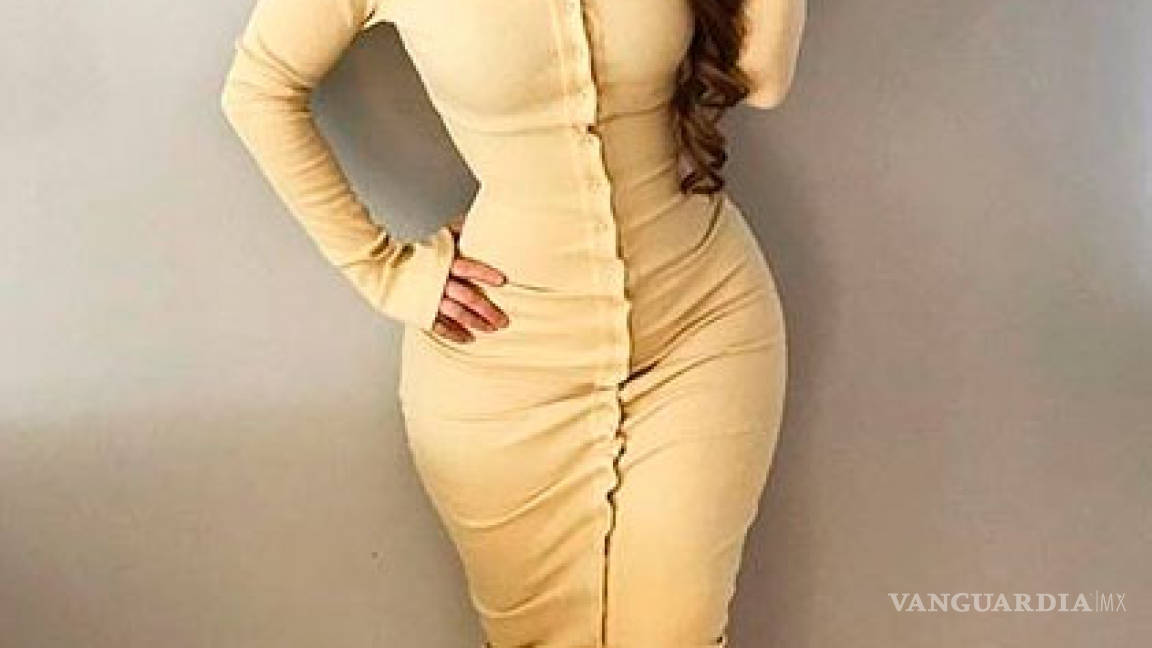 $!Llaman "mujer centauro" a esta bella chica por sus tremendas piernas