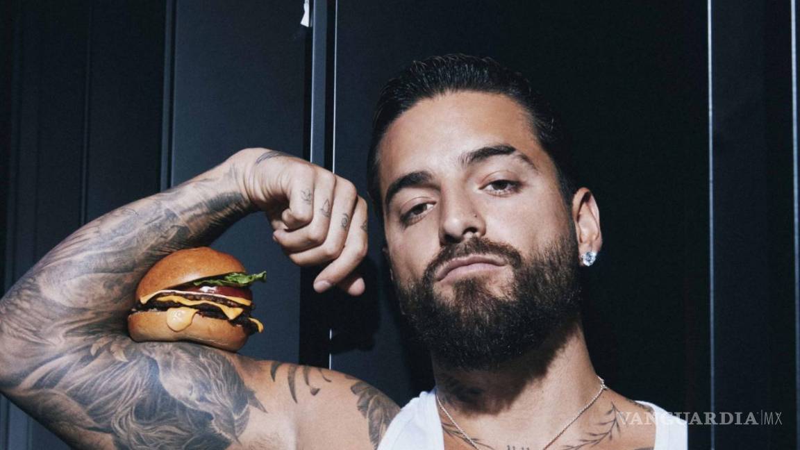 $!El cantante colombiano Maluma promomociona una hamburguesa de su restaurante digital Dembow que estará únicamente enfocado en el delivery.