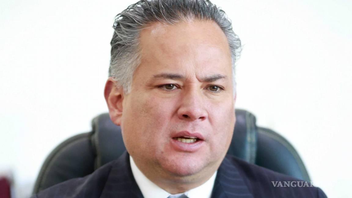 $!”Vamos a lanzar una política de cero tolerancia a la piratería y al contrabando en virtud de que estas prácticas afectan a la economía nacional”, dijo Santiago Nieto