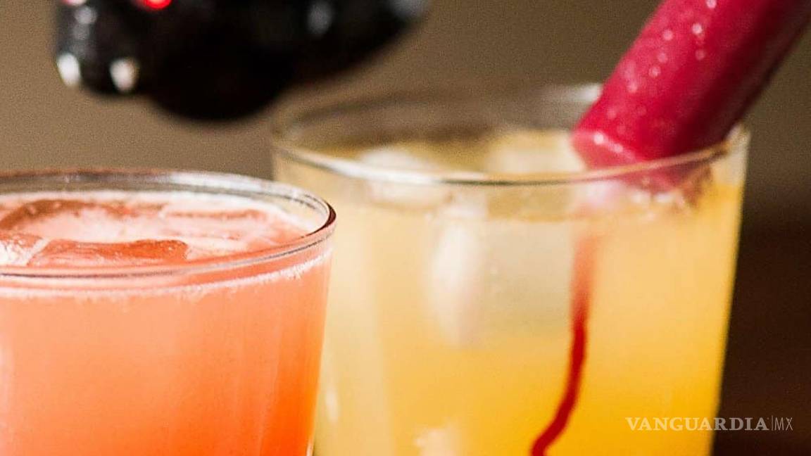 $!¡Cocktails tenebrosos! Tragos para celebrar Halloween en casa