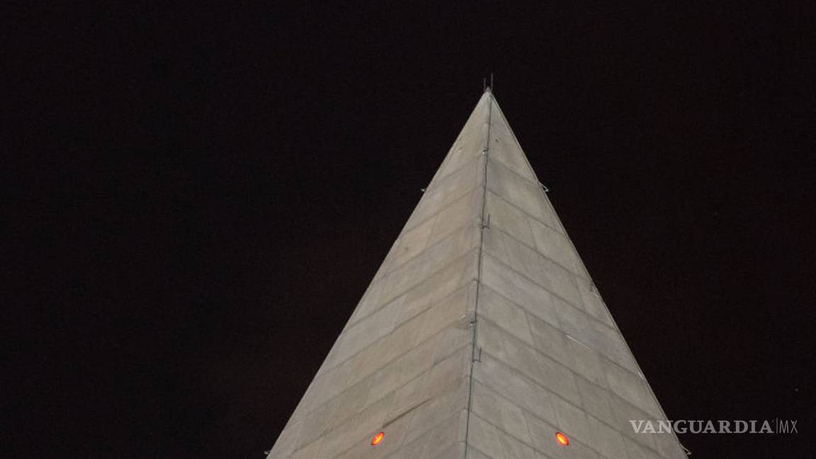 $!Las mejores fotos del eclipse total y la superluna de ayer