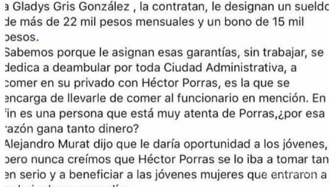 $!#LadyZorra, mujer engañada exhibe en espectacular a empleada municipal en Oaxaca