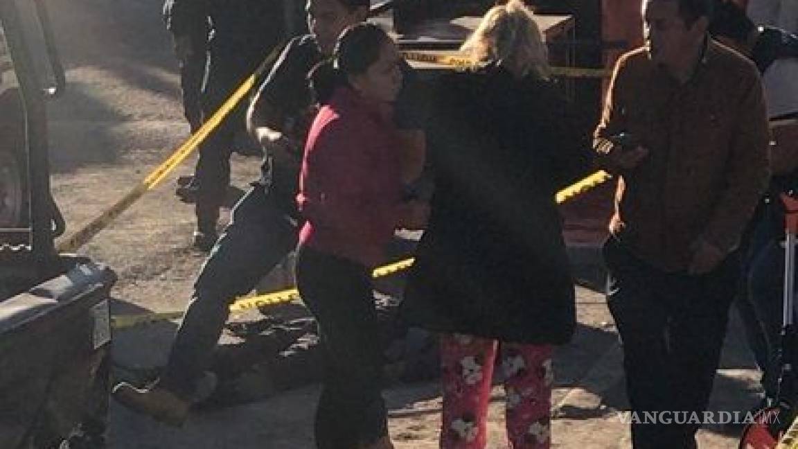 Pasajeros de combi matan a pedradas a asaltante en Ecatepec