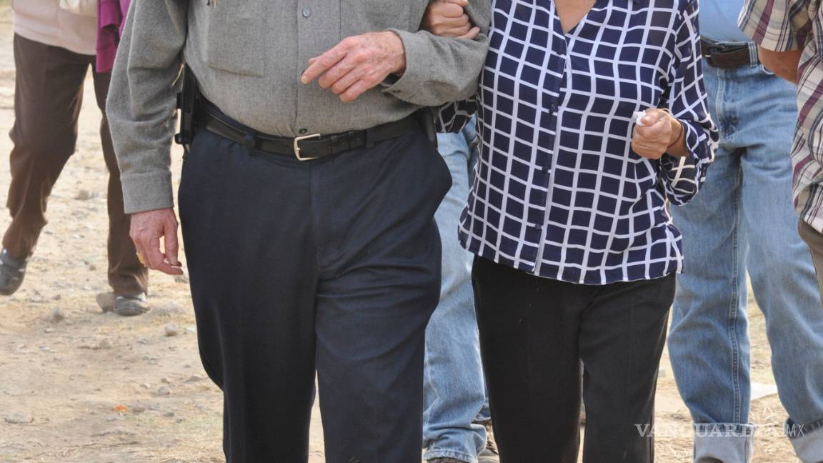 $!Gobernantes cubren sus porquerías con tierra: Raúl Vera en Tetelcingo