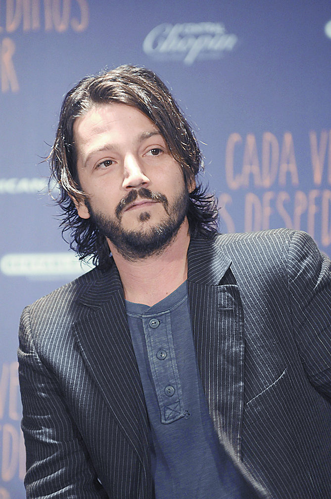 $!Intelectuales y artistas hispanos publican un manifiesto contra Trump