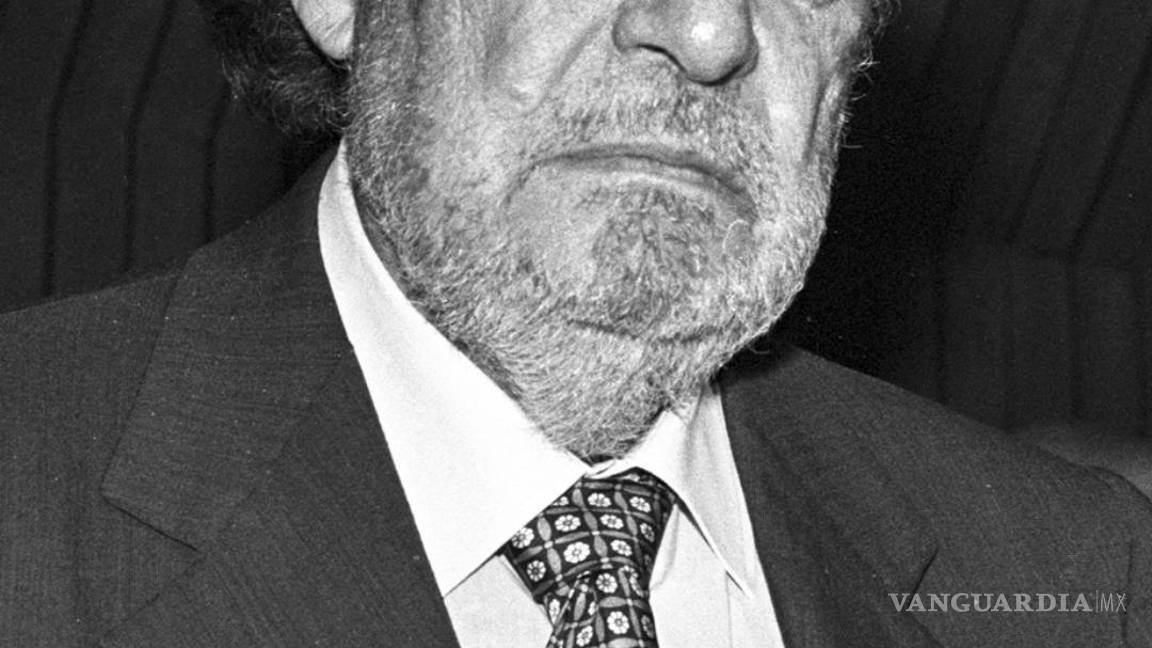 $!Viva, la obra de Octavio Paz a 18 años de su deceso