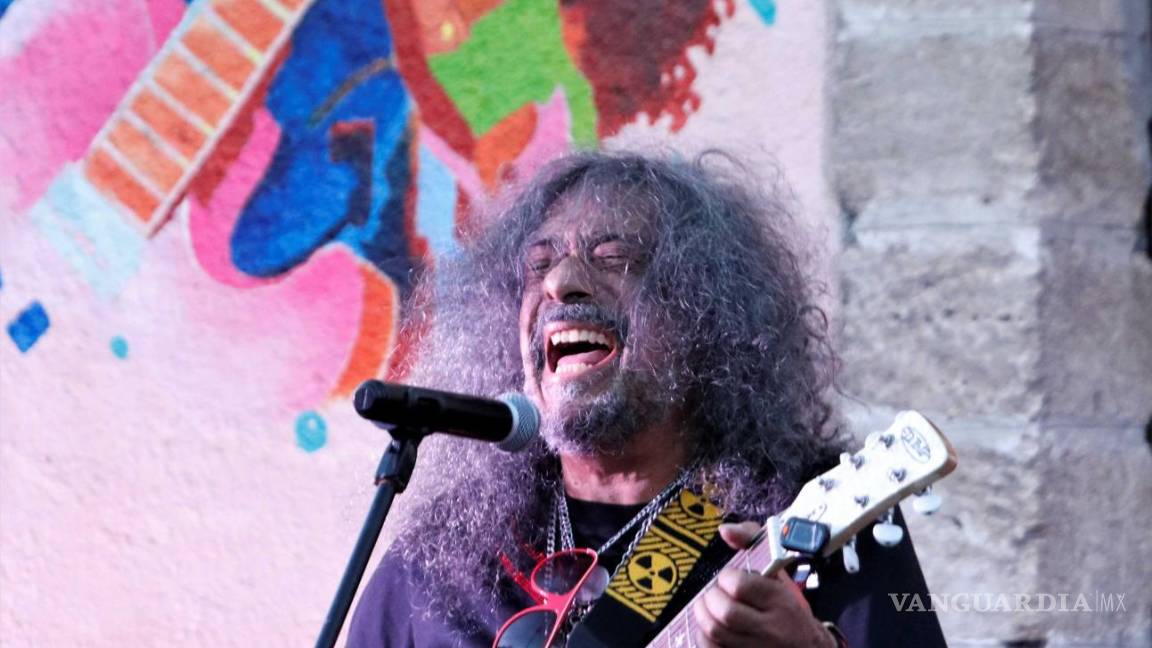 $!‘Javier Bátiz trae el rock a Saltillo’: Reinaugura mural que lleva su rostro