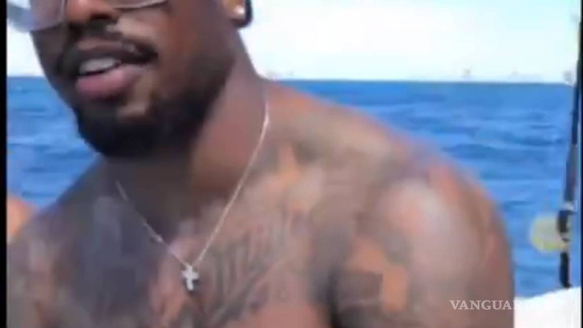 $!Von Miller podría ir a la cárcel por capturar un tiburón en peligro de extinción