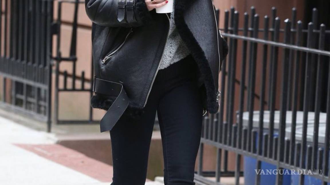 $!Dakota Johnson: Nominada a lo peor del cine, pero calificada con 100 por su ‘street style’