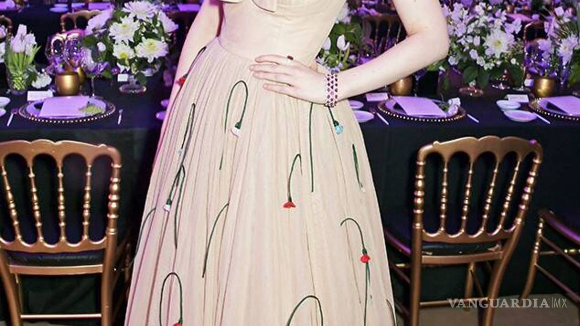 $!Elle Fanning y el vestido que provocó su desmayo en Cannes