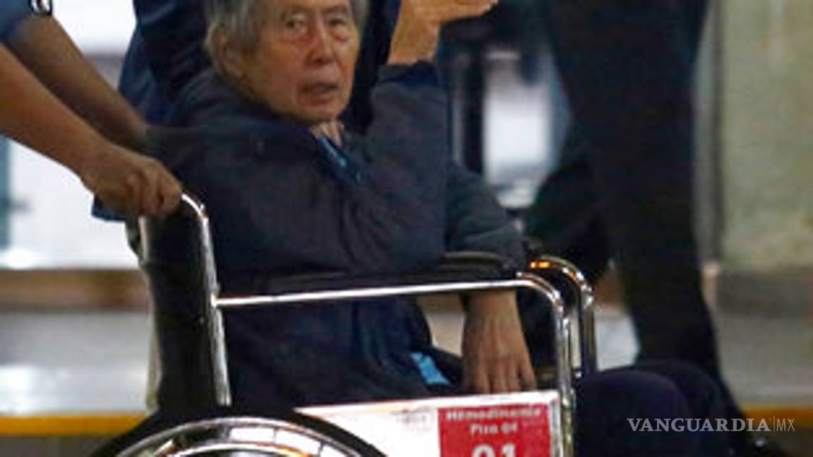 $!Trasladan a Alberto Fujimori a clínica por una arritmia