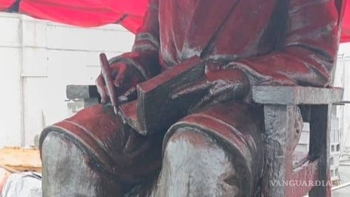 $!Con medio siglo de existencia, la obra de Cuauhtémoc Zamudio es uno de los monumentos emblemáticos de Saltillo.