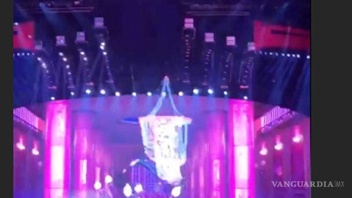 $!Katy Perry y Hugh Jackman apoyan el regreso de Pink en escenario de Sydney