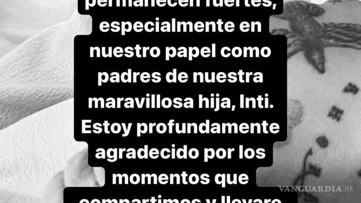 $!El cantante de regional mexicano compartió sus sentimientos con el público.