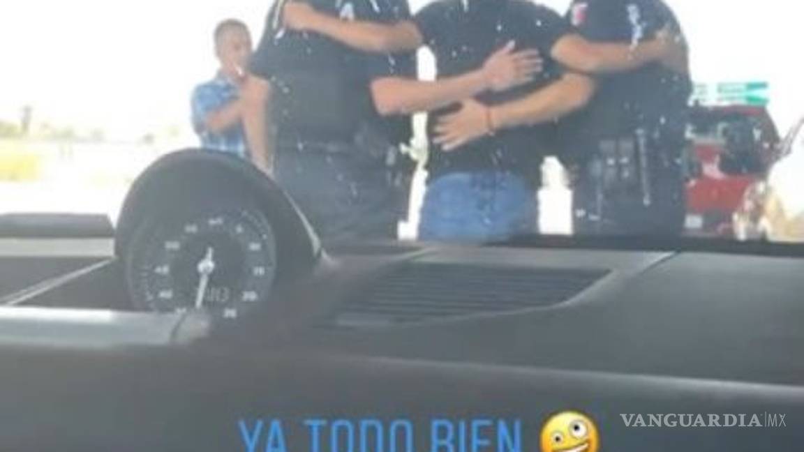 $!Jugador de Cruz Azul fue detenido por la policía...se salvó tras regalar foto