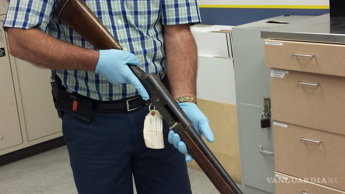 $!Muestran por primera vez el arma con la que se suicidó Kurt Cobain