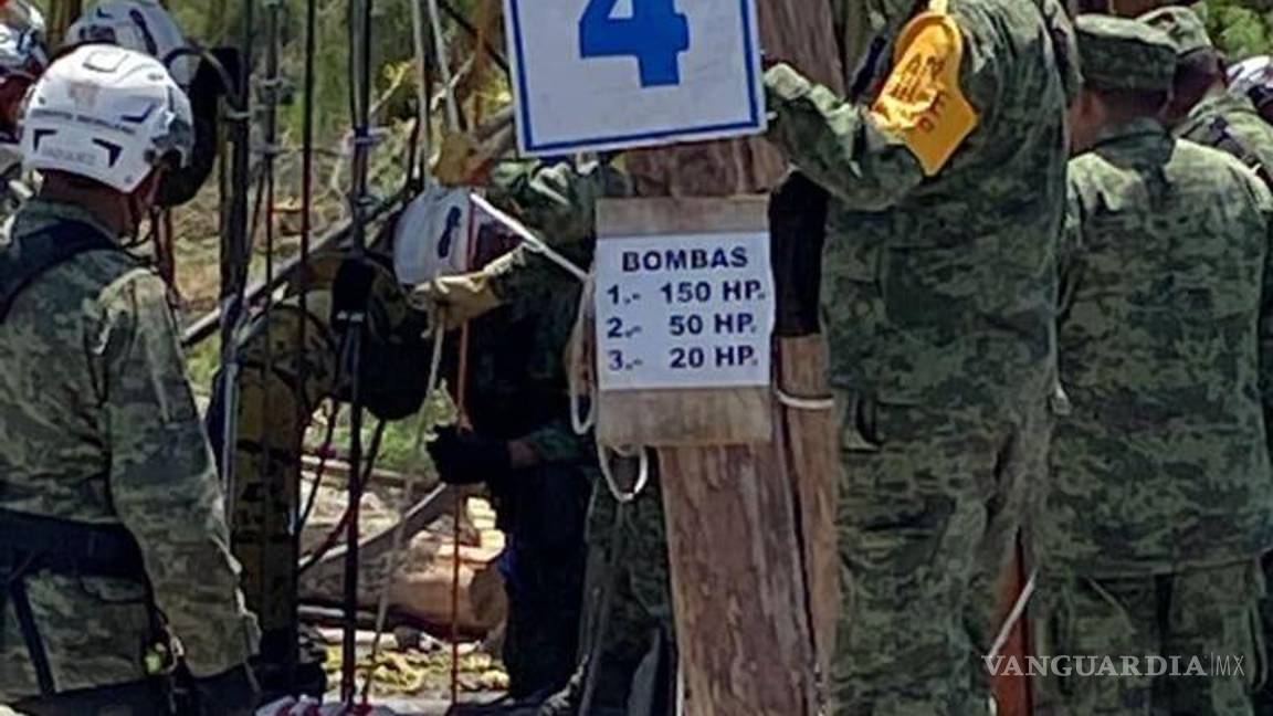 $!Se publicó el video donde se ven las maniobras y tareas para el ingreso al pozo del rescatista.