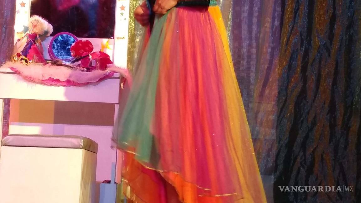 $!Se presenta en el Teatro Versalles "Los Caballeros las prefieren lokas"