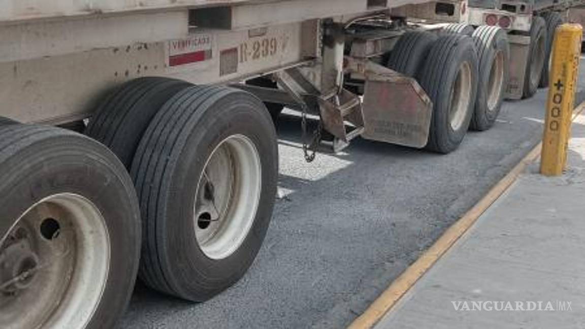 $!El tráiler permanecía estacionado.