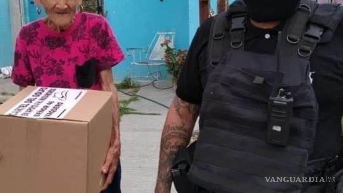 $!No repartan despensas, “ayuda el que no le hagan daño a nadie”: AMLO al narco