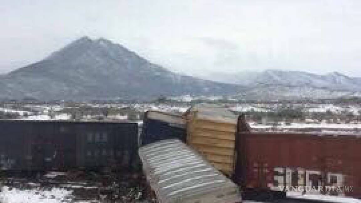 Se descarrila tren cargado de automóviles, entre Coahuila y NL